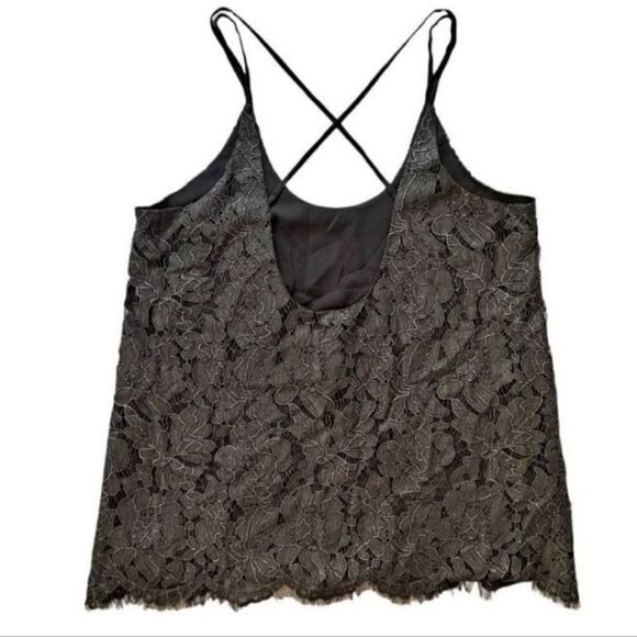 CHASER Lace Criss Cross Back Top Magnet Medium - Picture 2 of 6